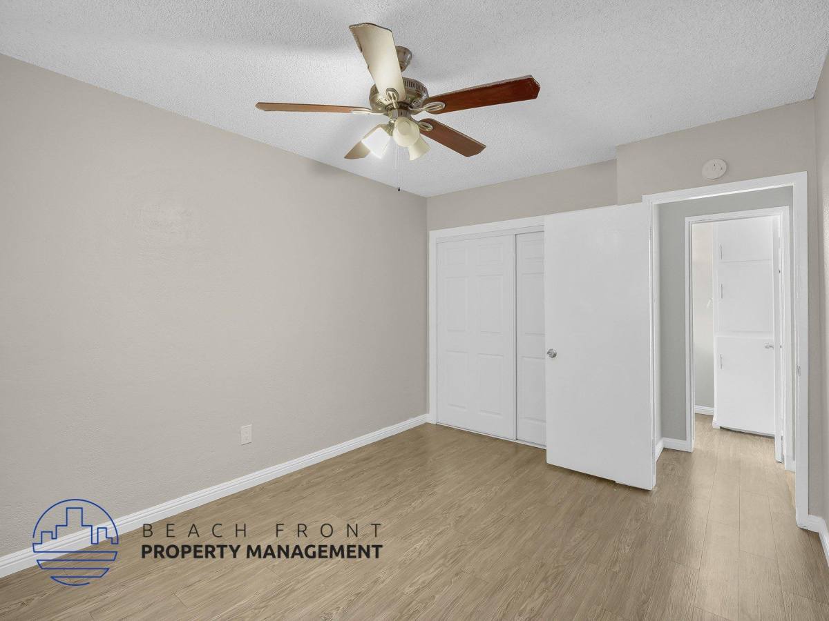 Apartment for rent at 1010-1028 Orange Avenue, 1010 Orange Ave, Long Beach, CA 90813