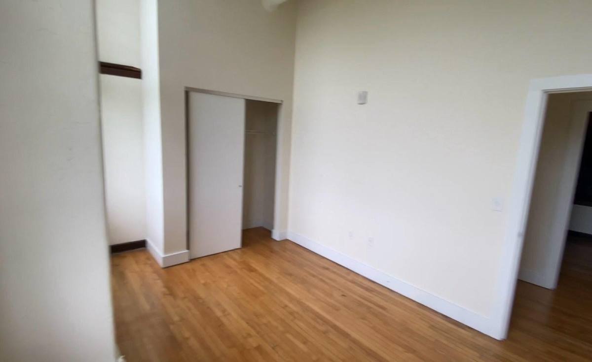 Apartment for rent at 1710 Bruce Ave #209, Cincinnati, OH 45223