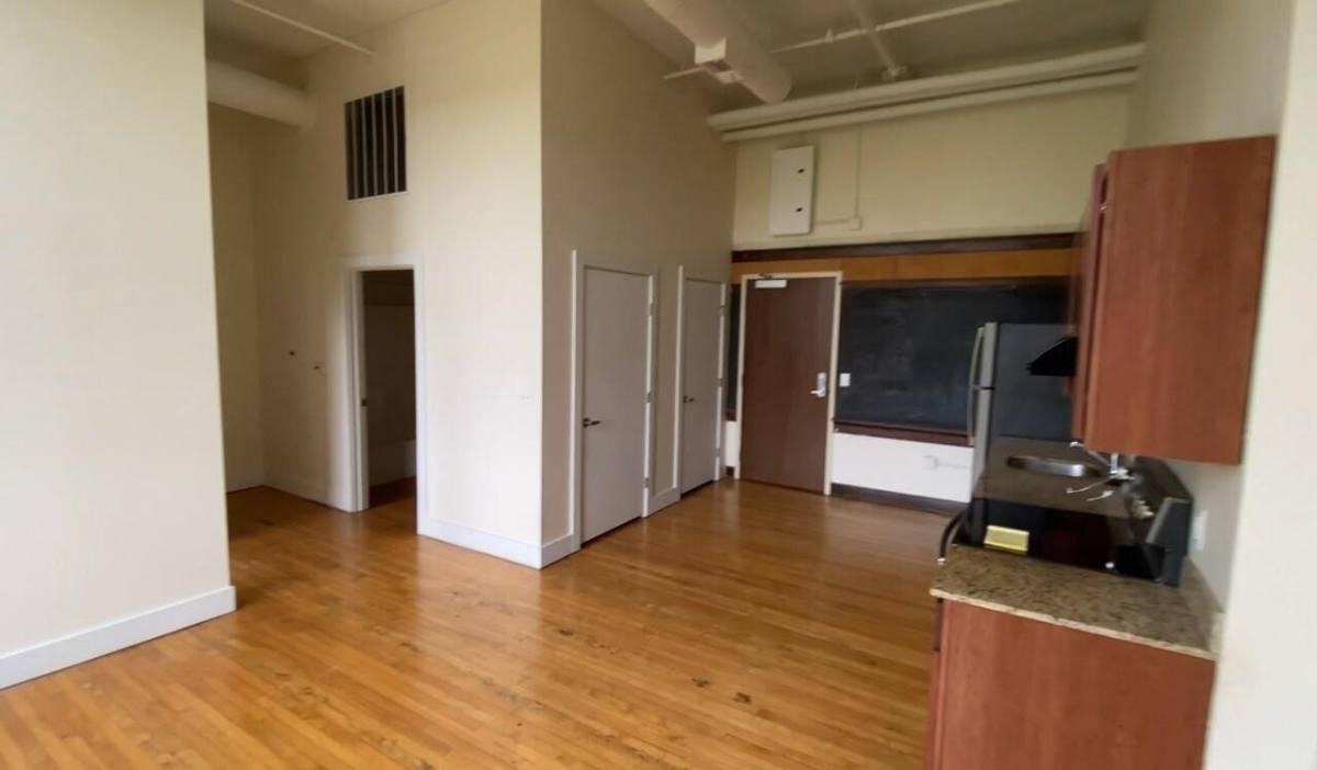 Apartment for rent at 1710 Bruce Ave #209, Cincinnati, OH 45223