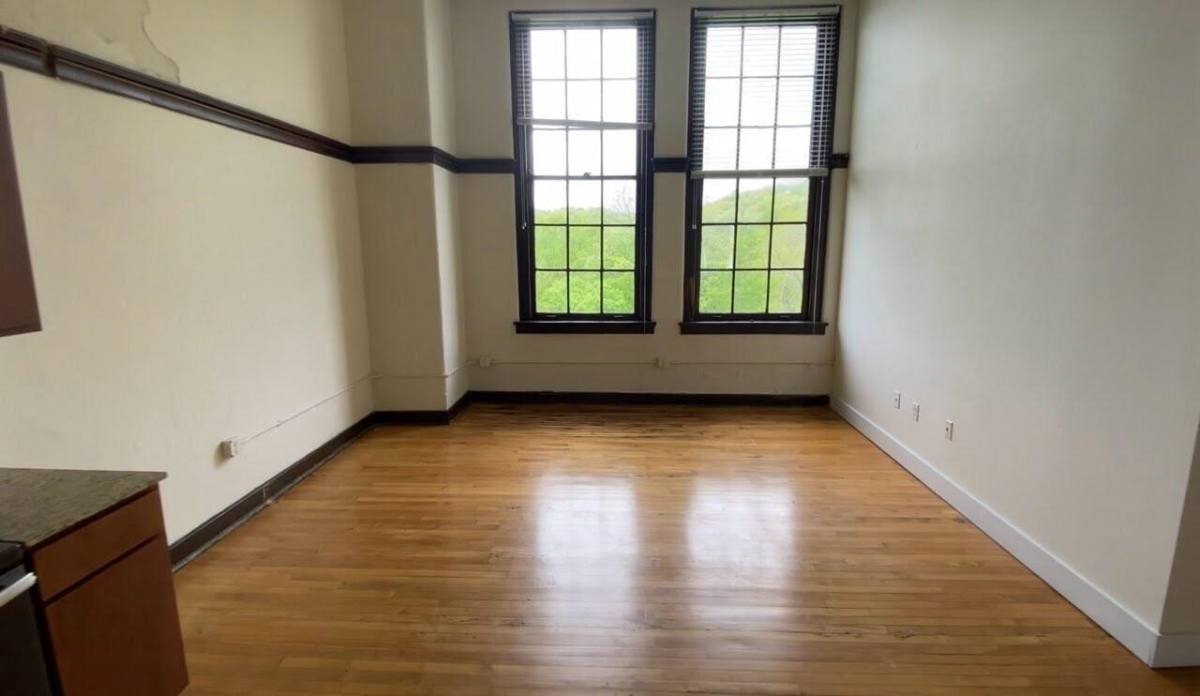 Apartment for rent at 1710 Bruce Ave #209, Cincinnati, OH 45223