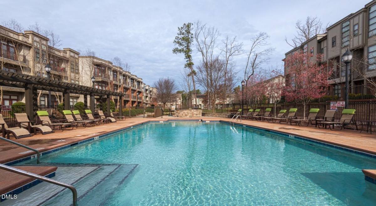 Townhouse for rent at 200 Perkins Dr, Chapel Hill, NC 27514