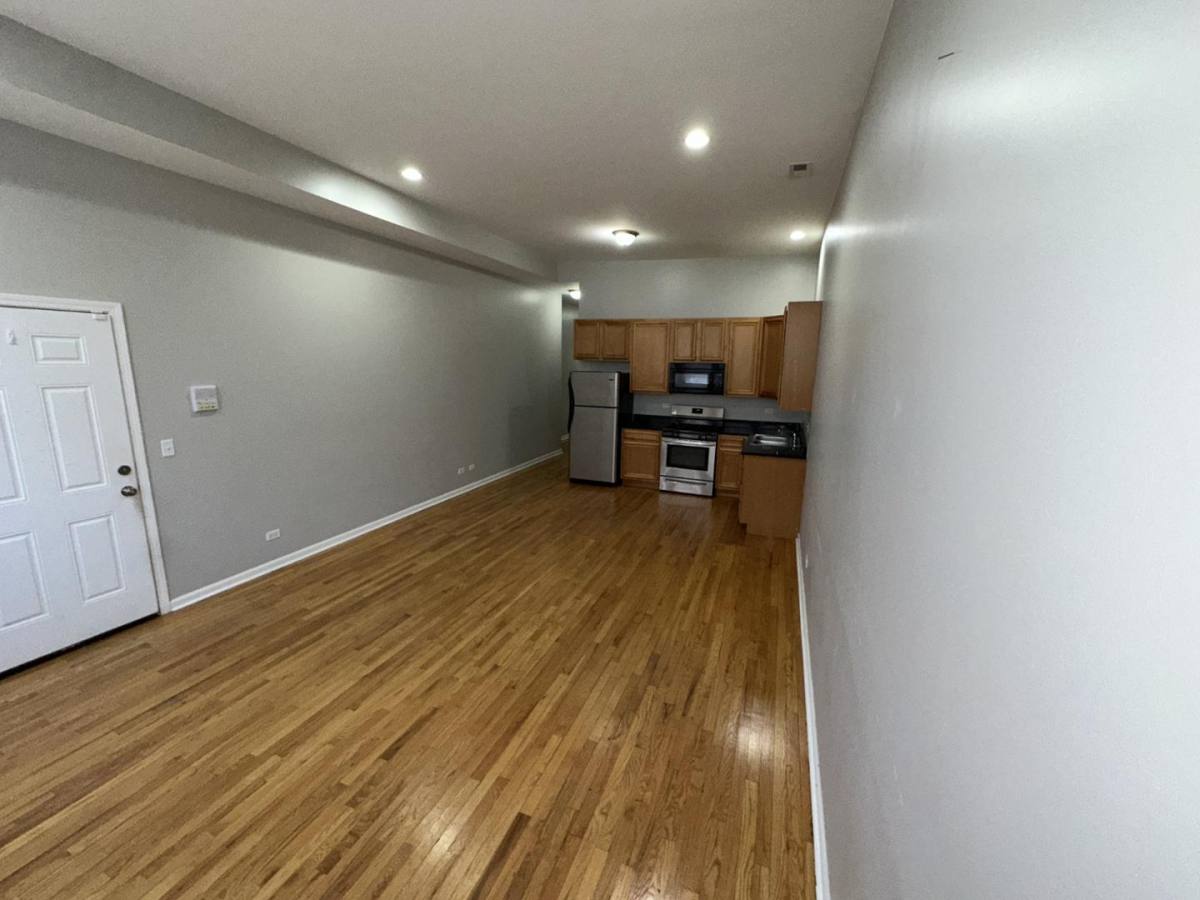 Apartment for rent at 2438 N Laramie Ave, Chicago, IL 60639