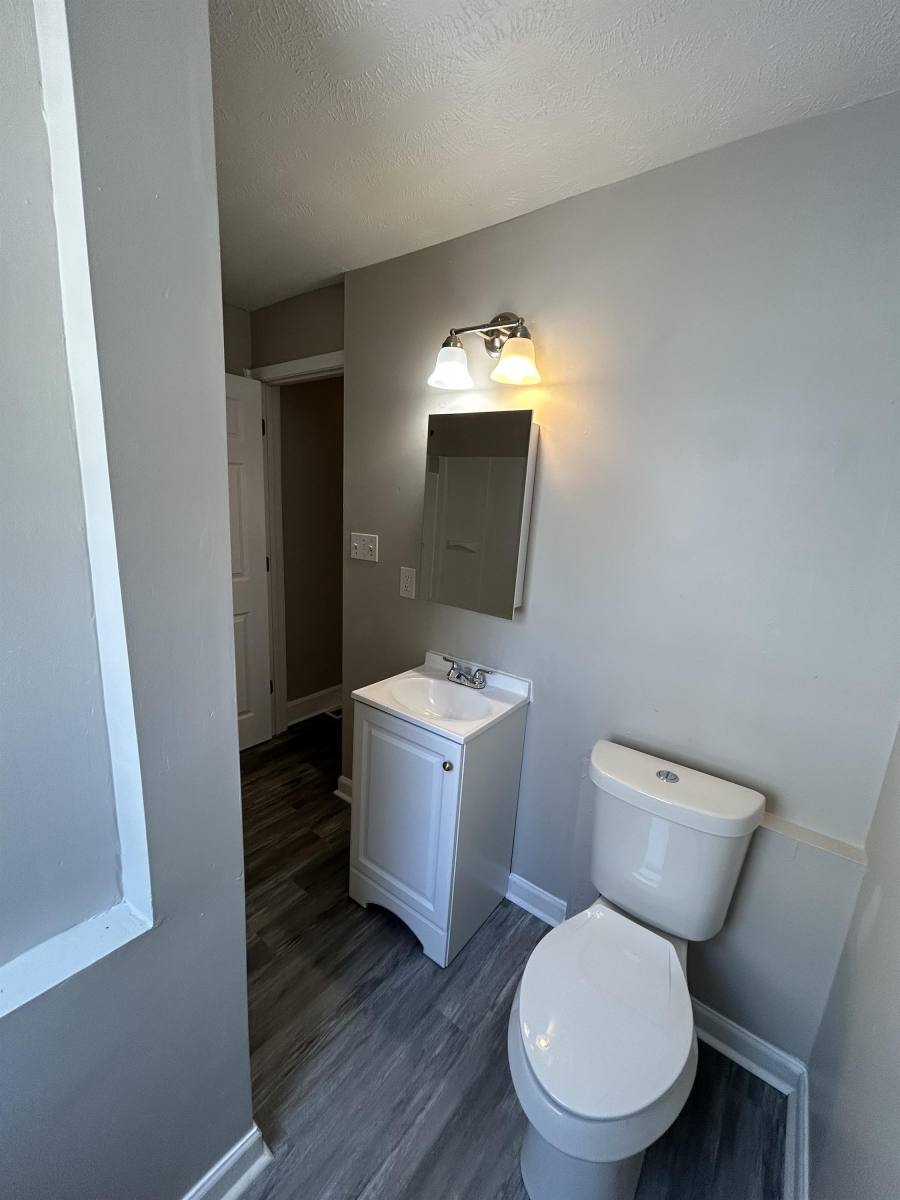 Apartment for rent at 3204 W 73rd St, Cleveland, OH 44102