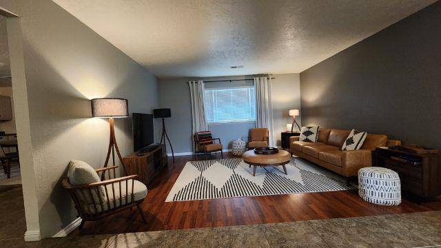 House for rent at Meadowood Manor, 7205 Esther Ave NE, Albuquerque, NM 87109