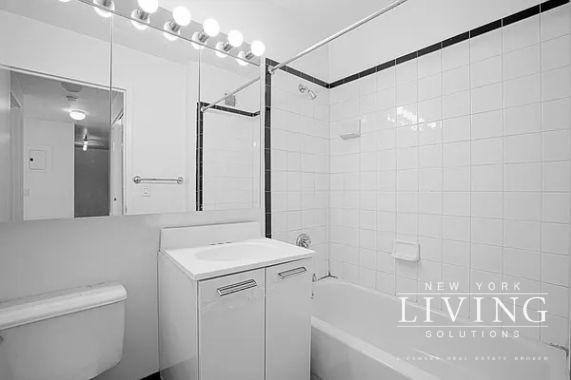 Apartment for rent at 75 W End Ave #P3M, New York, NY 10023