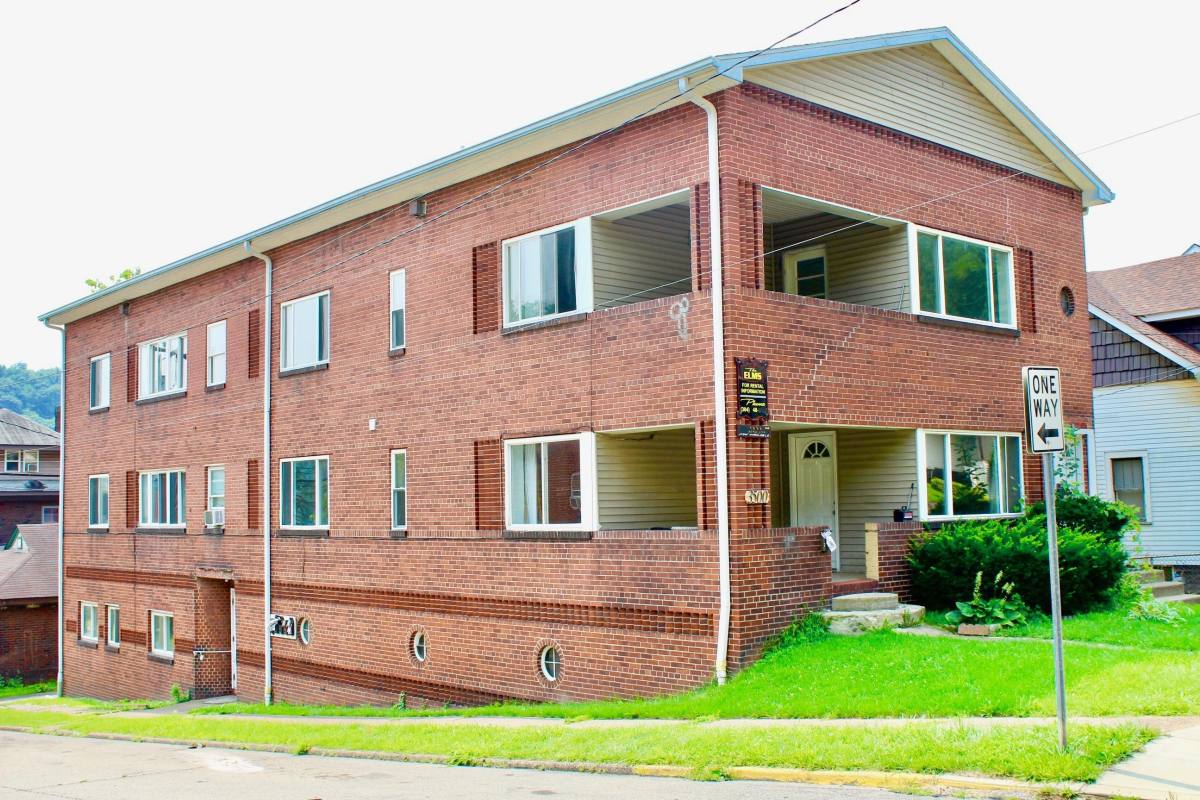 Apartment for rent at 3500 Elm St #1, Weirton, WV 26062