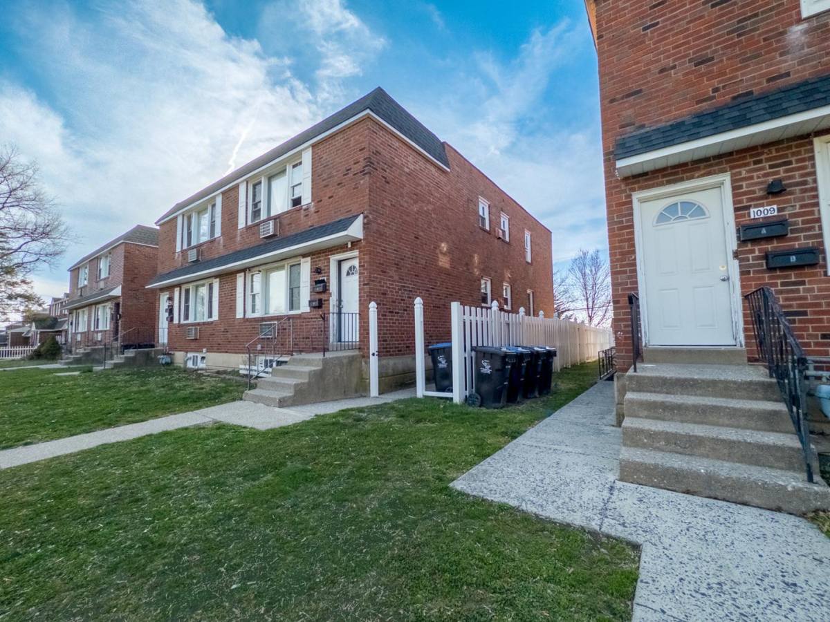 Apartment for rent at Hunter's Hill, 301 8th St, Bridgeport, PA 19405