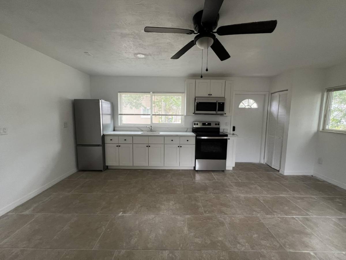 Apartment for rent at 2290 S Palmetto Ave, Daytona Beach, FL 32119