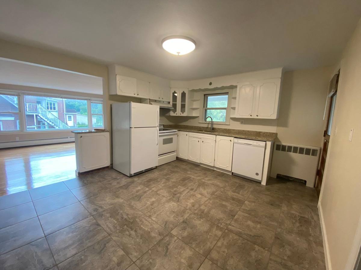 Apartment for rent at 70 Lyman St #4, South Hadley, MA 01075
