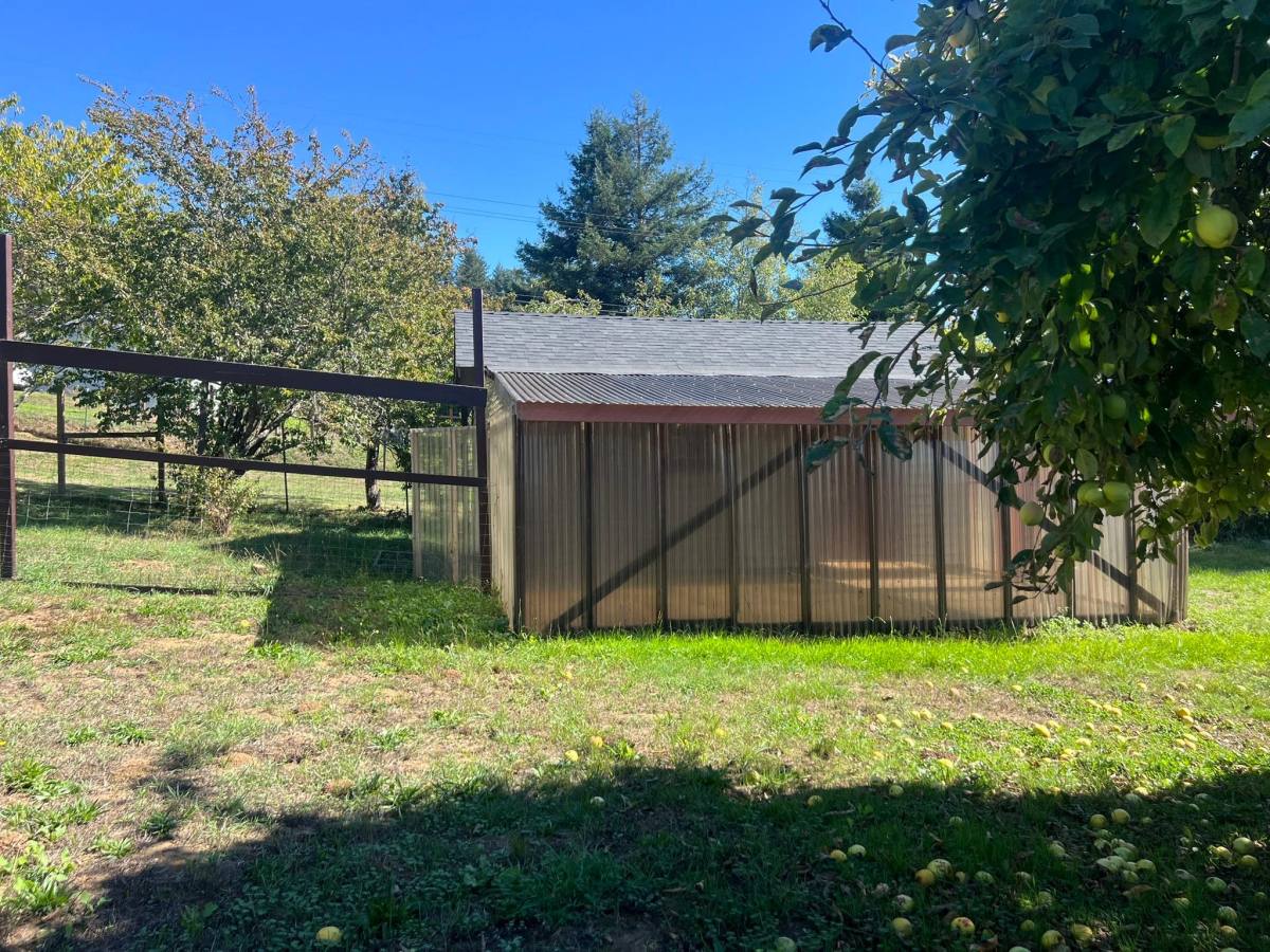 1809 Glendale Dr #1, McKinleyville, CA 95519 - Apartment for Rent - Image 4