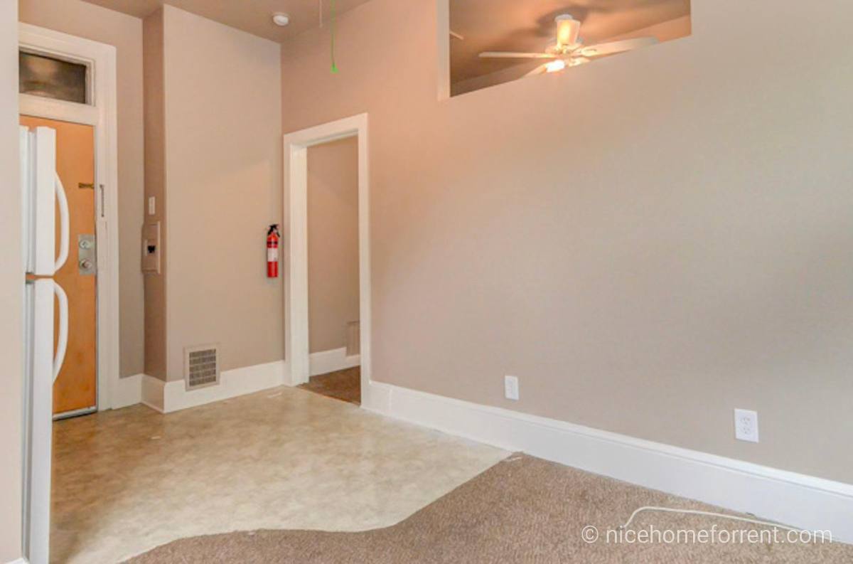 Apartment for rent at 239 Vine St, Riverside, NJ 08075