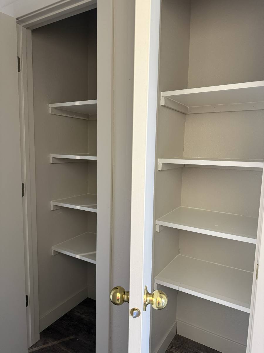 Apartment for rent at 415 S Robert St #8, Pierre, SD 57501