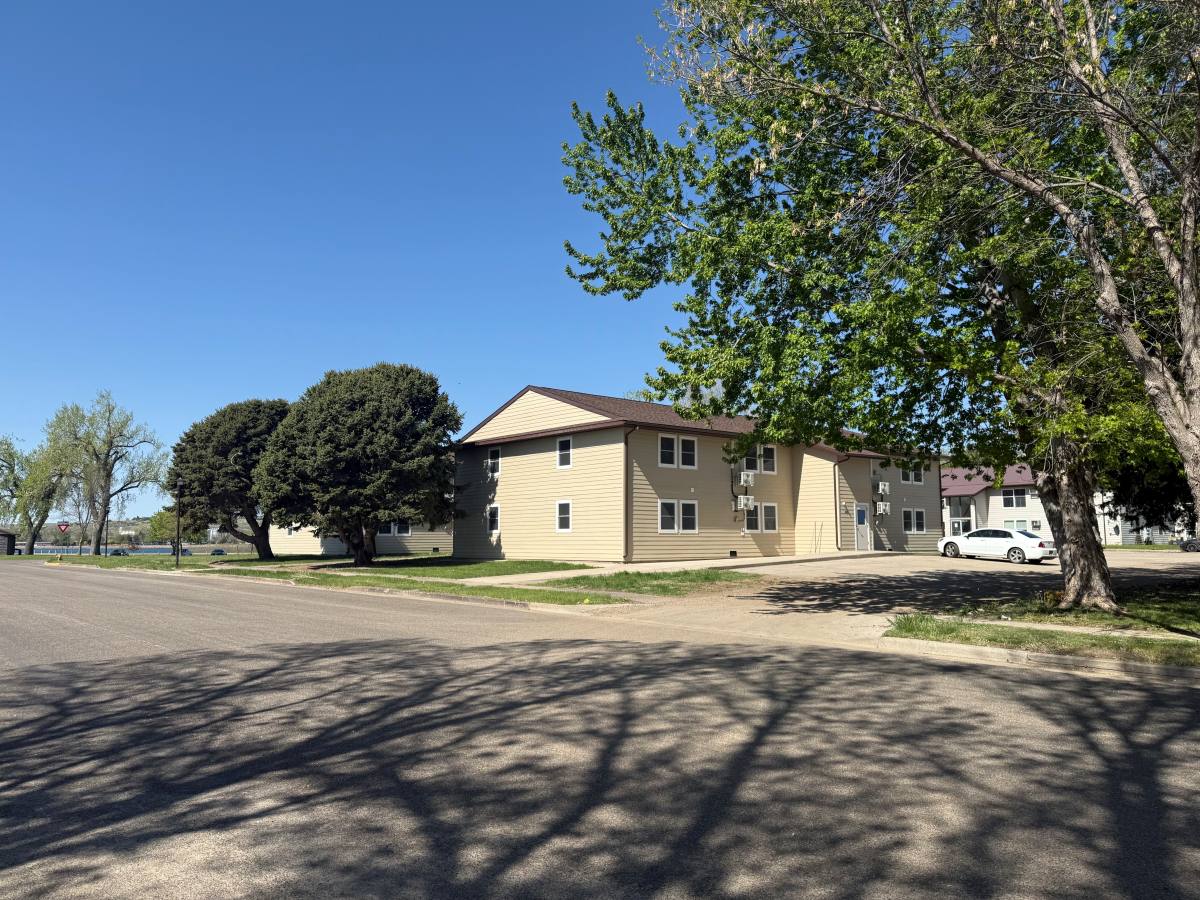 Apartment for rent at 415 S Robert St #8, Pierre, SD 57501