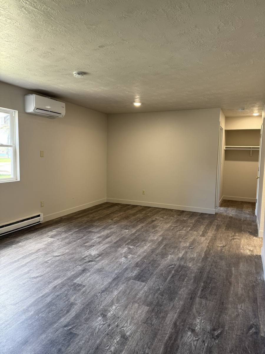 Apartment for rent at 415 S Robert St #8, Pierre, SD 57501