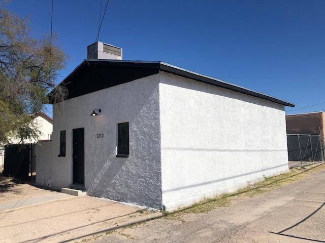 House for rent at Southern Heights, 1213 S 9th Ave, Tucson, AZ 85713
