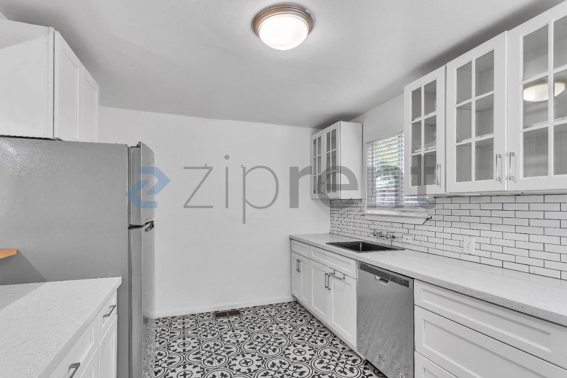 House for rent at 3404 Delaware St #3400, Oakland, CA 94602