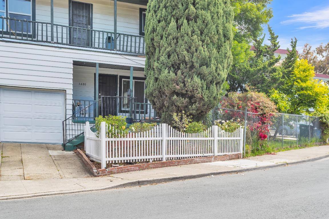 House for rent at 3404 Delaware St #3400, Oakland, CA 94602