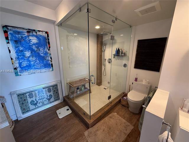 Apartment for rent at 1430 Brickell Bay Dr #205, Miami, FL 33131