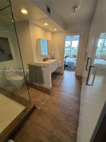 Apartment for rent at 1430 Brickell Bay Dr #205, Miami, FL 33131