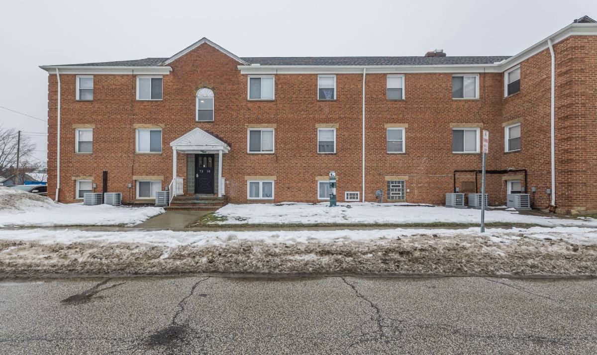 Apartment for rent at 7310 Whittington #16, Cleveland, OH 44129