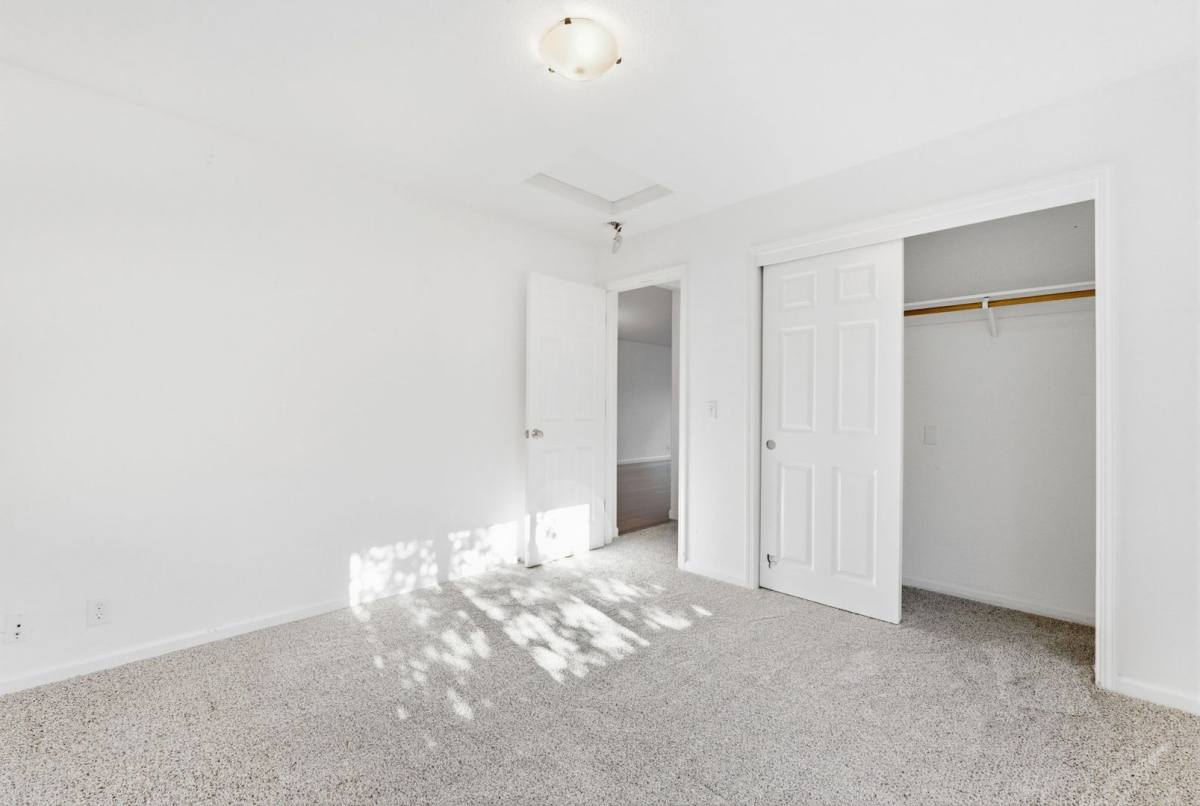 Apartment for rent at 514-518 10th St, Davis, CA 95616