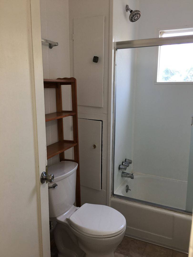 House for rent at 2288 Hilyard St, Eugene, OR 97405