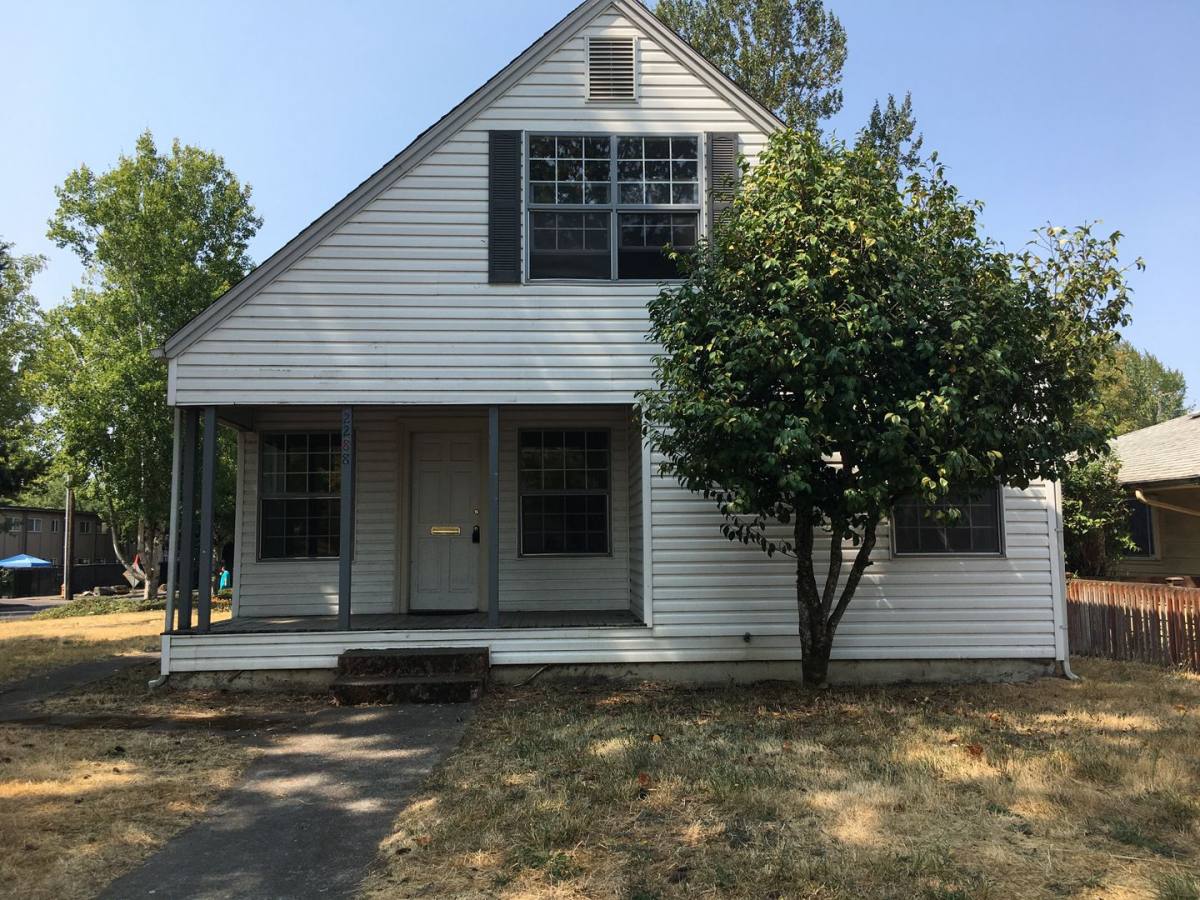 House for rent at 2288 Hilyard St, Eugene, OR 97405