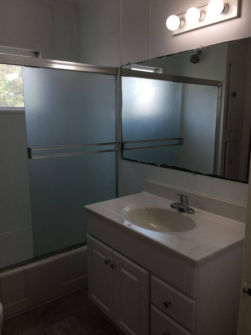 House for rent at 2288 Hilyard St, Eugene, OR 97405