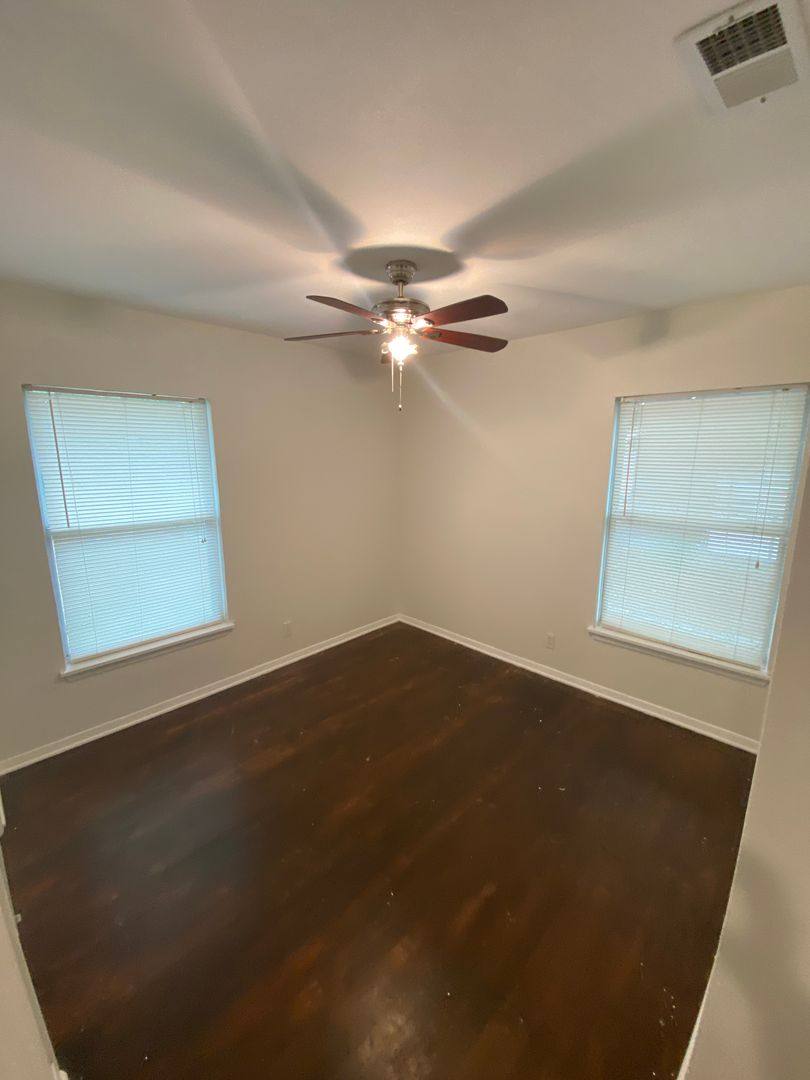House for rent at 209 Redrock, San Antonio, TX 78213