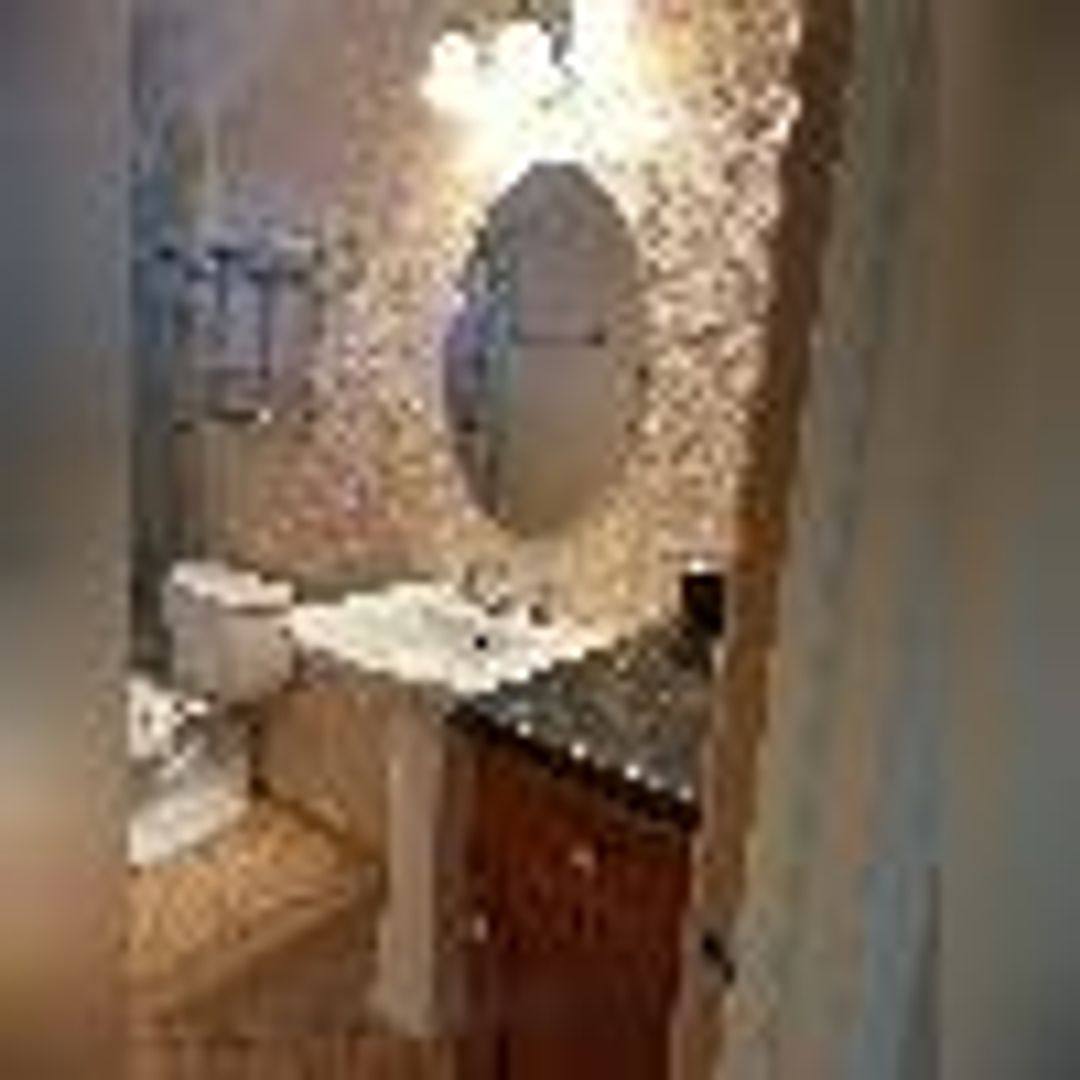 Apartment for rent at 920 Castlewood Dr, Los Gatos, CA 95032