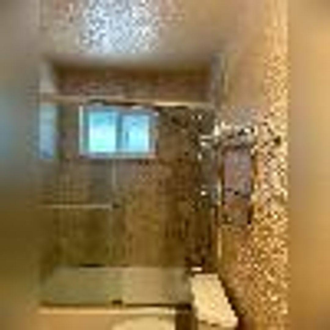 Apartment for rent at 920 Castlewood Dr, Los Gatos, CA 95032