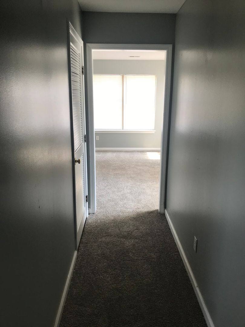 Apartment for rent at 401 Patchen Dr, Lexington, KY 40517
