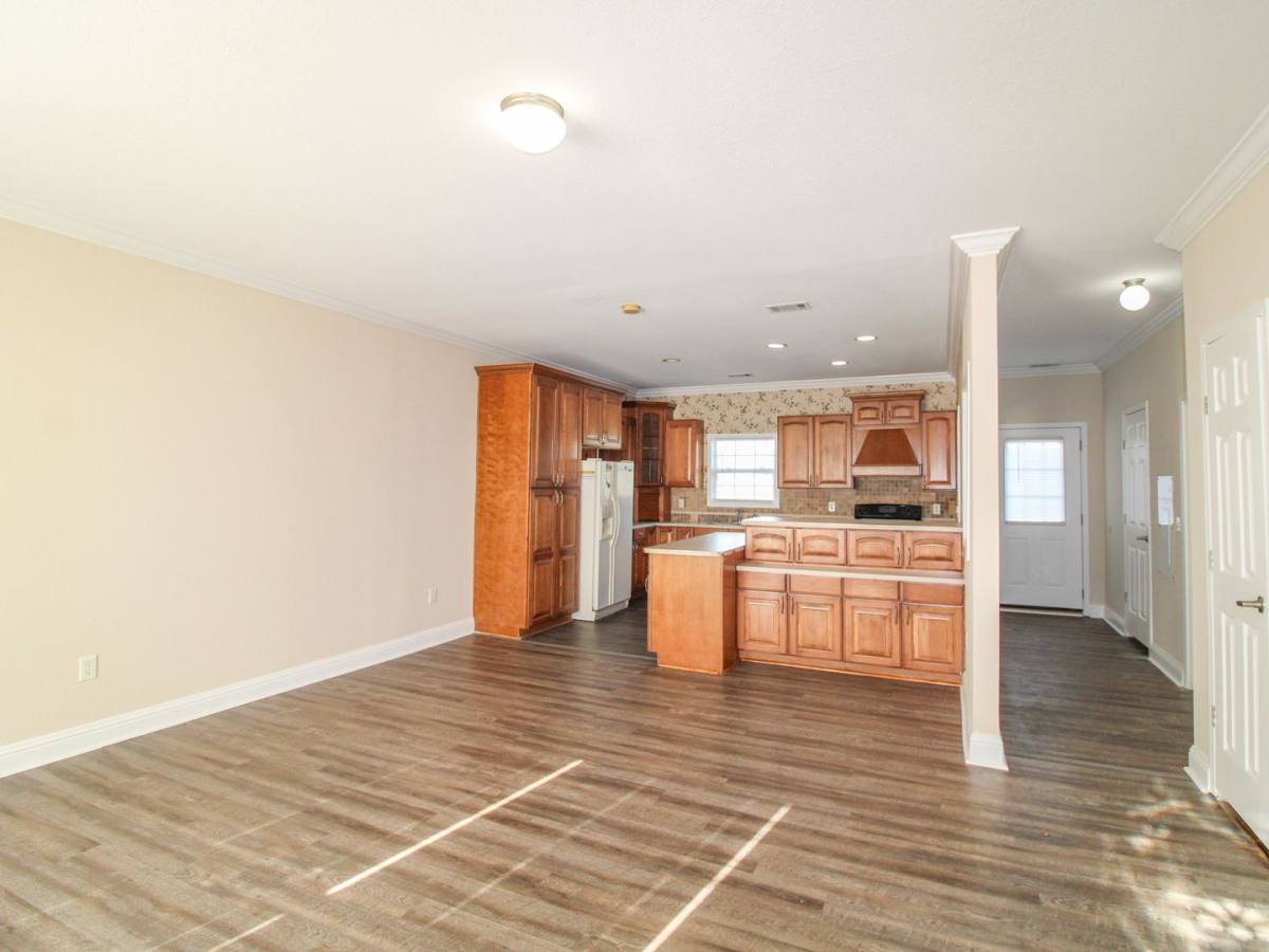 Townhouse for rent at 124 Meadows Lane, Pulaski, TN 38478