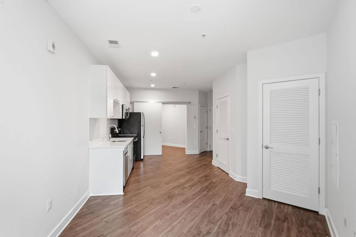 Apartment for rent at 989 S Buchanan St, Arlington, VA 22204
