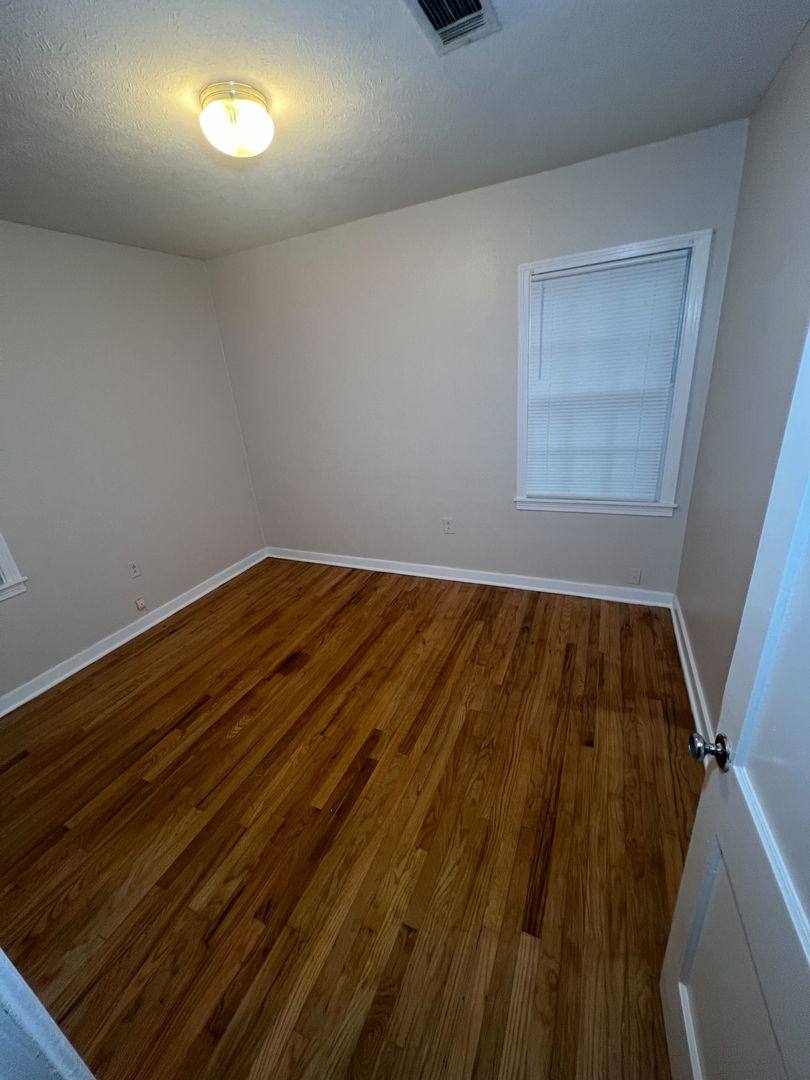 House for rent at 3718 Northbrook Dr, Jackson, MS 39206