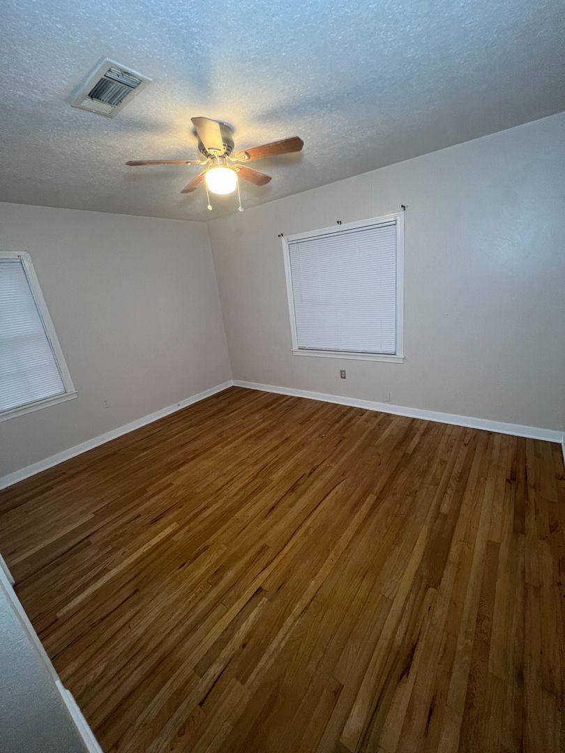 House for rent at 3718 Northbrook Dr, Jackson, MS 39206