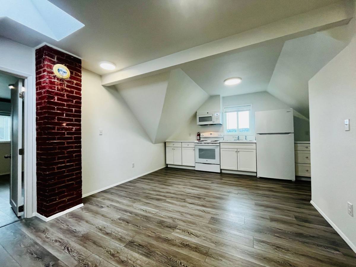 Apartment for rent at 19101 3rd Ave NE, Poulsbo, WA 98370