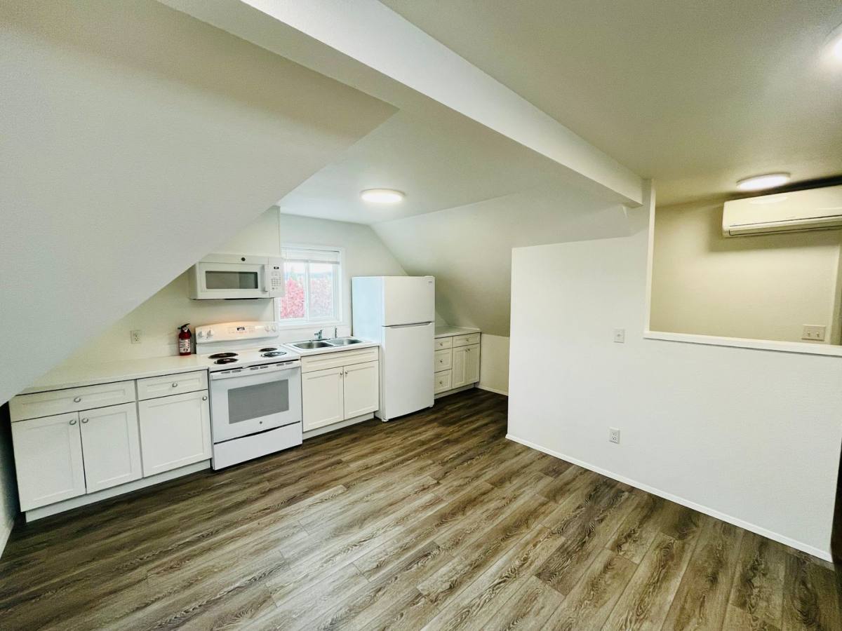 Apartment for rent at 19101 3rd Ave NE, Poulsbo, WA 98370