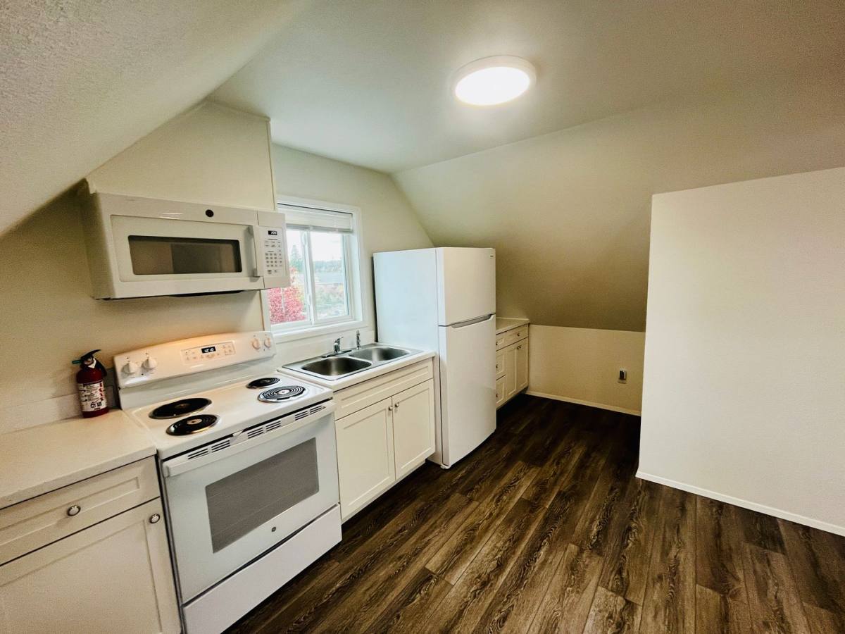 Apartment for rent at 19101 3rd Ave NE, Poulsbo, WA 98370