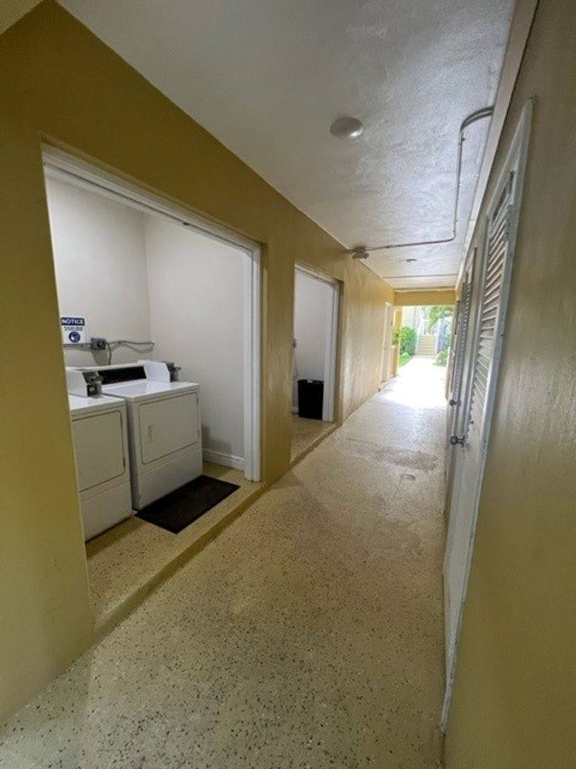 Apartment for rent at 2536 Van Buren St, Hollywood, FL 33020