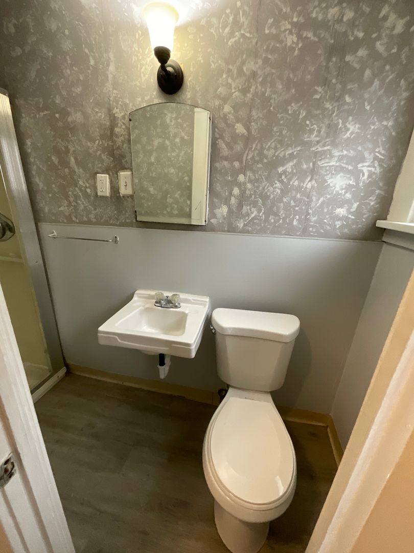 Apartment for rent at 6807 Worley Ave, Cleveland, OH 44105