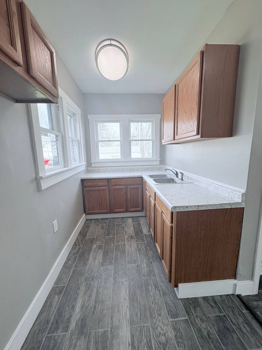 Apartment for rent at 1572-1580 E Maynard Ave, Columbus, OH 43211