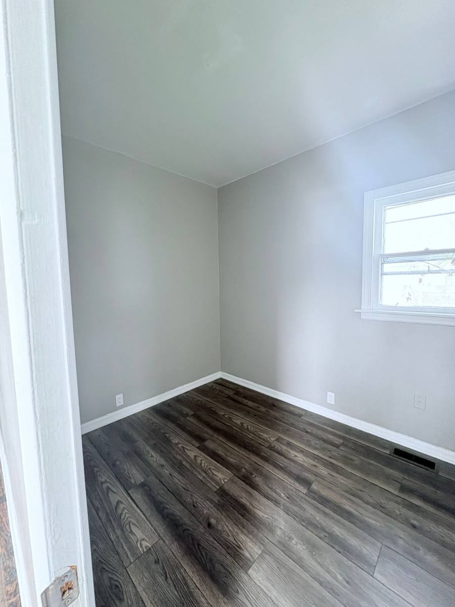 Apartment for rent at 1572-1580 E Maynard Ave, Columbus, OH 43211