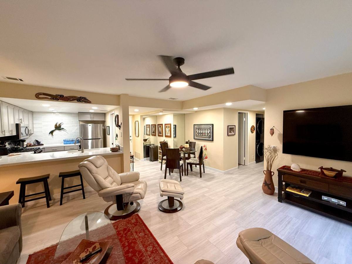 Apartment for rent at 1975 N Via Mirale, Palm Springs, CA 92262