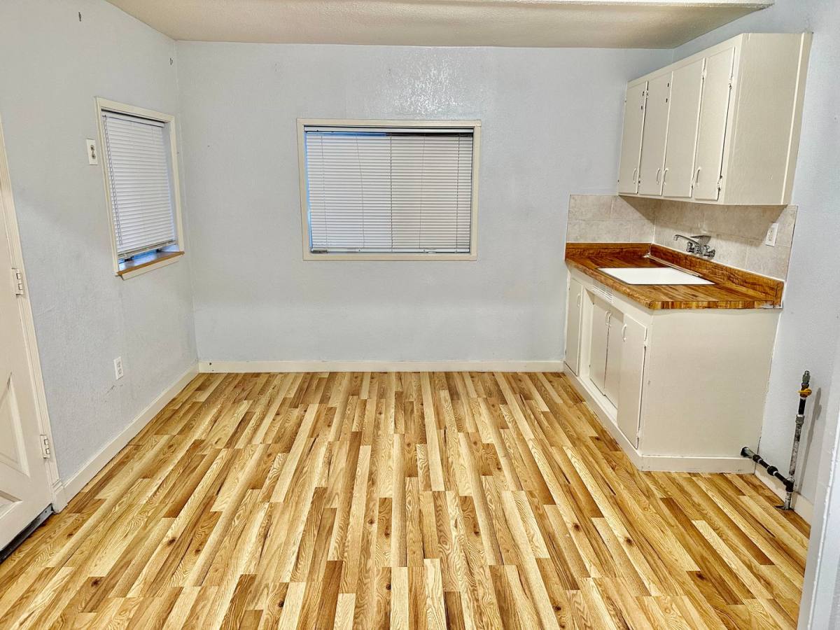 Apartment for rent at 1220 Academy Ave, Sanger, CA 93657