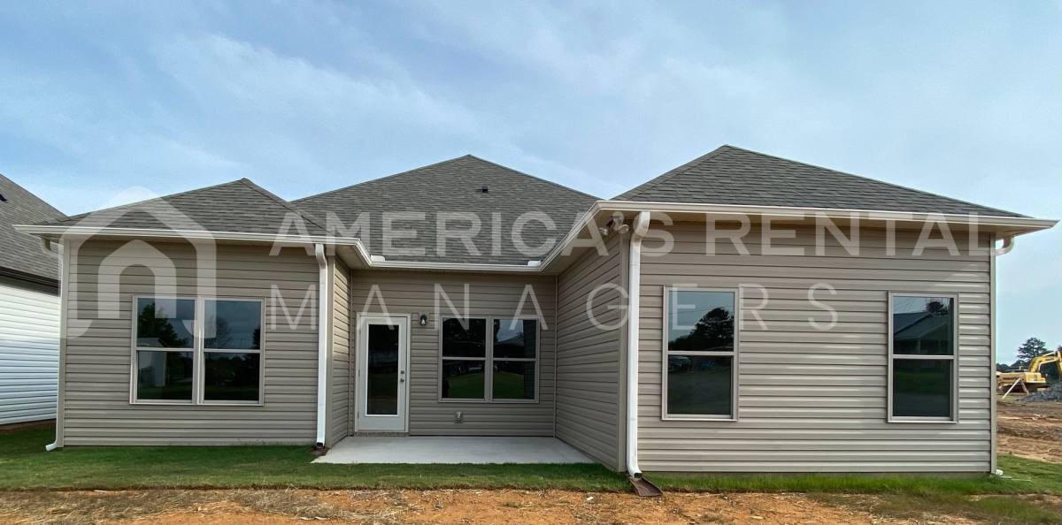 House for rent at 250 Co Rd, Cullman, AL 35058