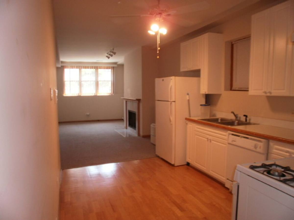 Apartment for rent at 1336 W Huron, Chicago, IL 60642