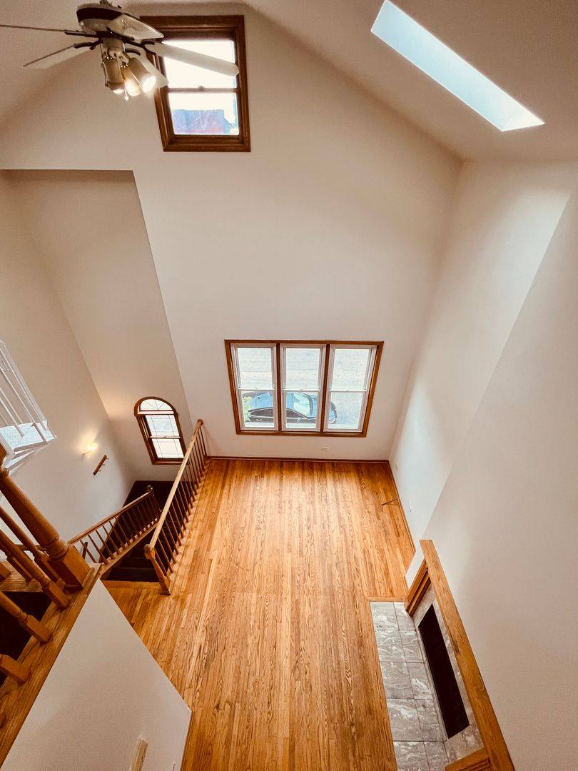 Apartment for rent at 1336 W Huron, Chicago, IL 60642