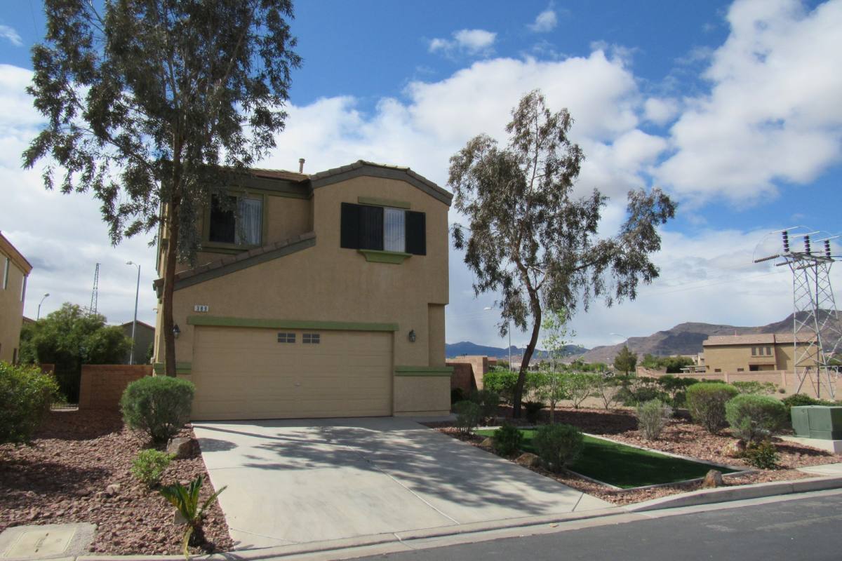 House for rent at 389 Red Eucalyptus Dr, Henderson, NV 89015
