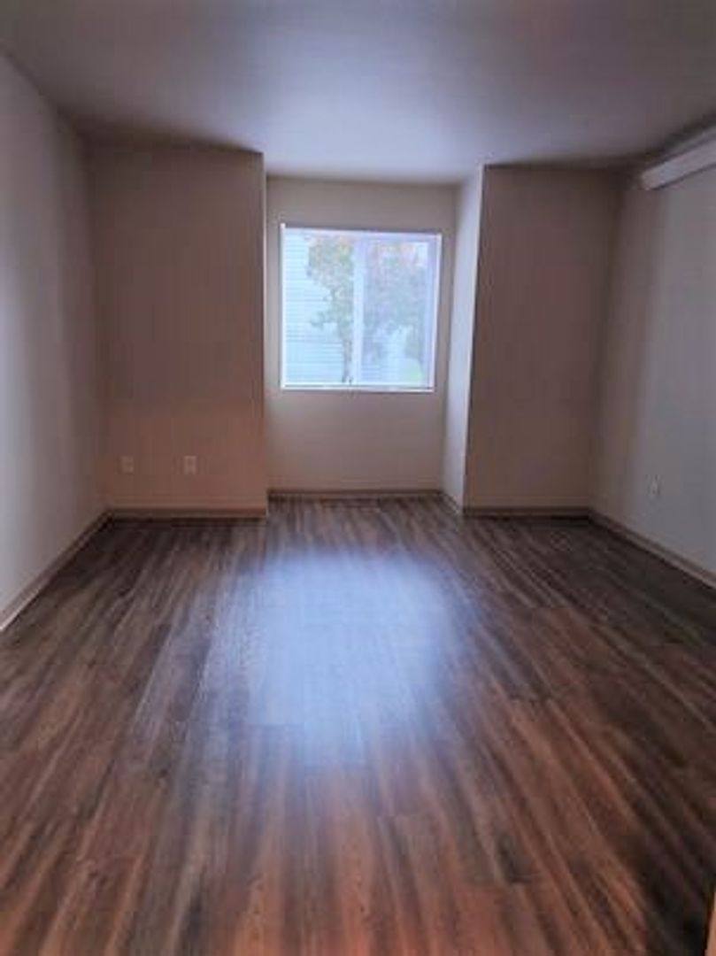 Apartment for rent at 8720 58th Ave SW, Lakewood, WA 98499